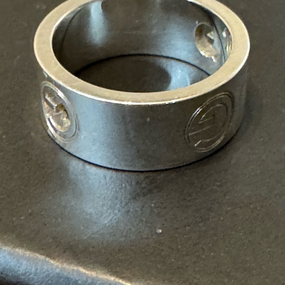 GUCCI Sterling Silver GG Cutout Ring - Picture 4 of 7